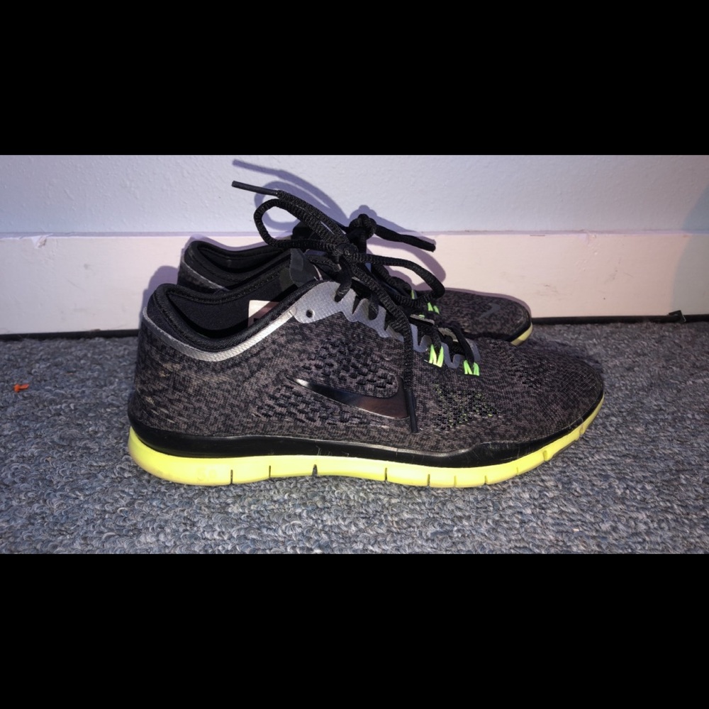 Women’s Nike - like new!
